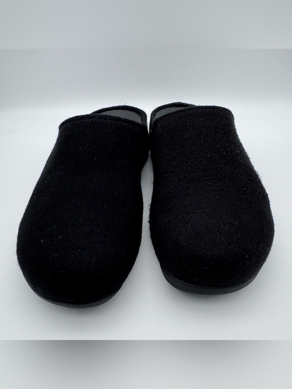 FitFlop Shuv Felt Clogs Black Women Size 7 Comfort Mules Slip On Shoes - Picture 5 of 9